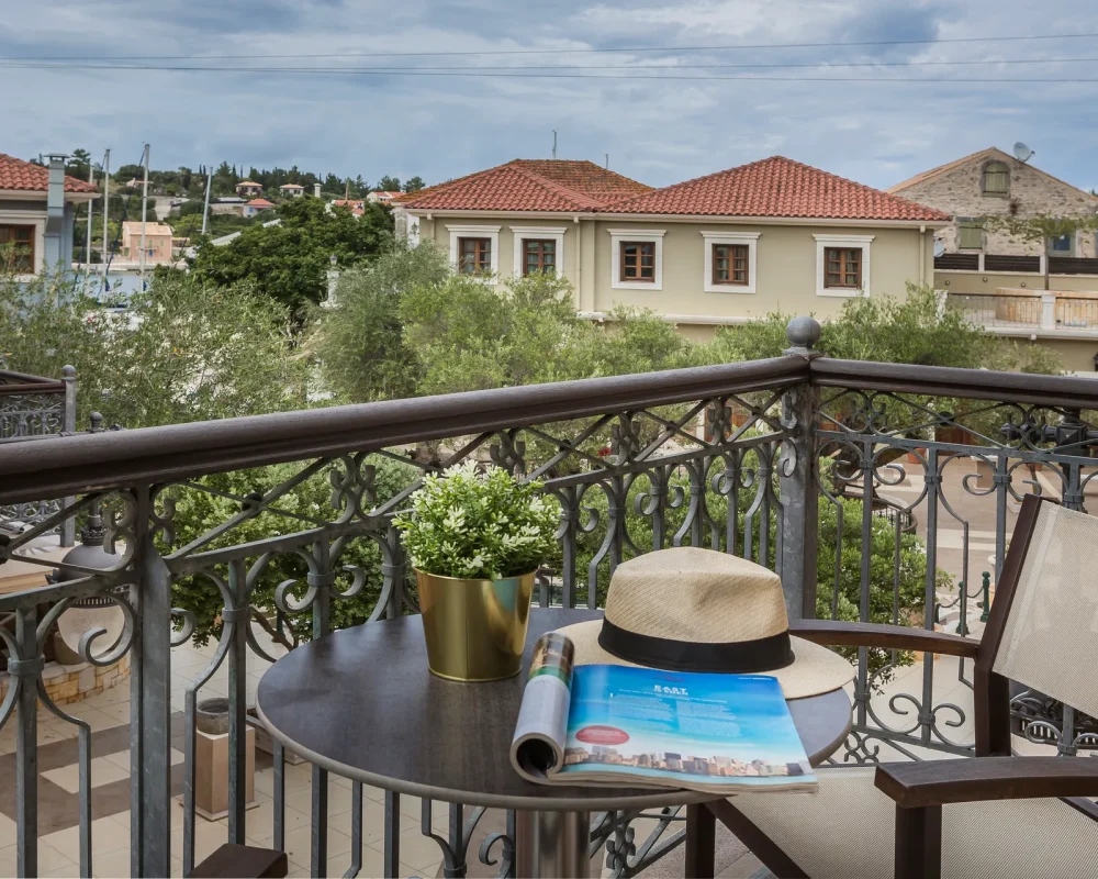 Suite with Partial Harbour View No 104